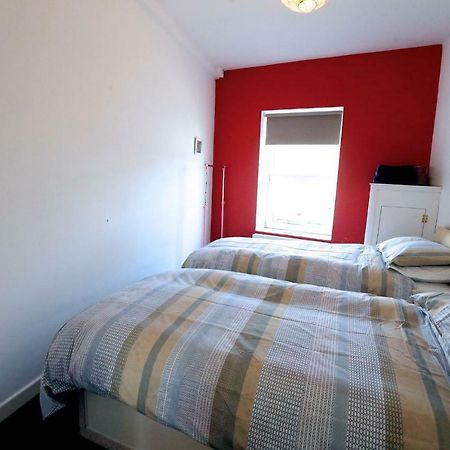 The Crows Nest Holiday Home Burry Port Luaran gambar